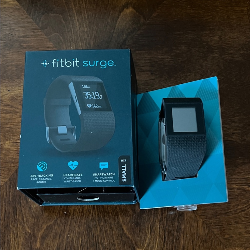 Fitbit Surge Charcoal Smartwatch